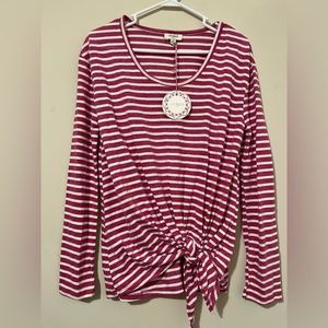 NWT Umgee Tie Knot Blouse